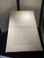 Copia de la Constitución de Estados Unidos por la que pujaba ConstitutionDAO